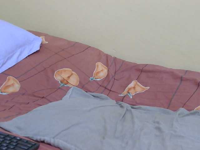 Honeysparklee live cam on BongaCams