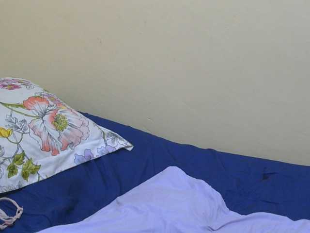 Honeysparklee live cam on BongaCams