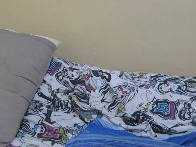 Honeysparklee live cam on BongaCams