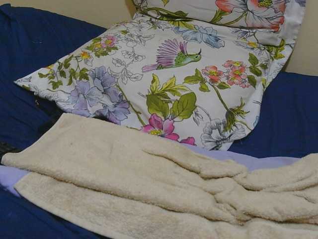 Honeysparklee live cam preview