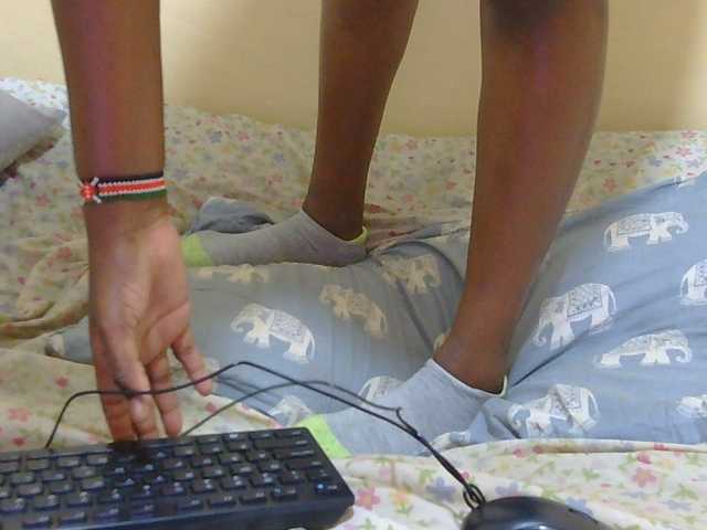 Honeysparklee live cam on BongaCams