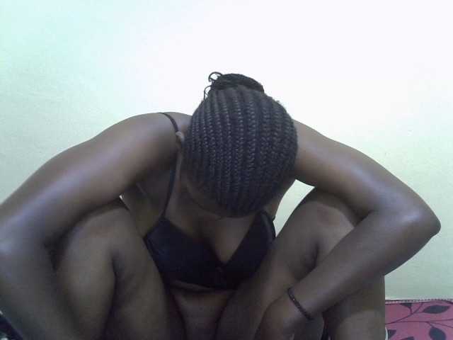 Honeysparklee Live Cam on BongaCams