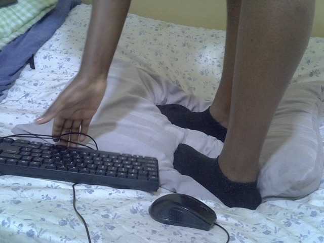 Honeysparklee live cam on BongaCams