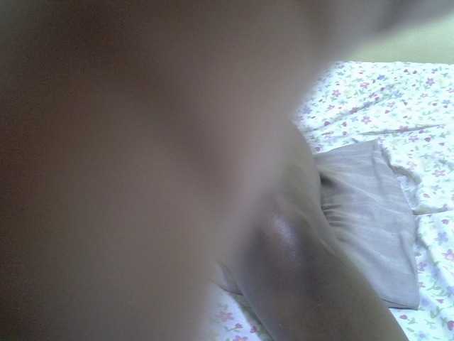 Honeysparklee live cam on BongaCams
