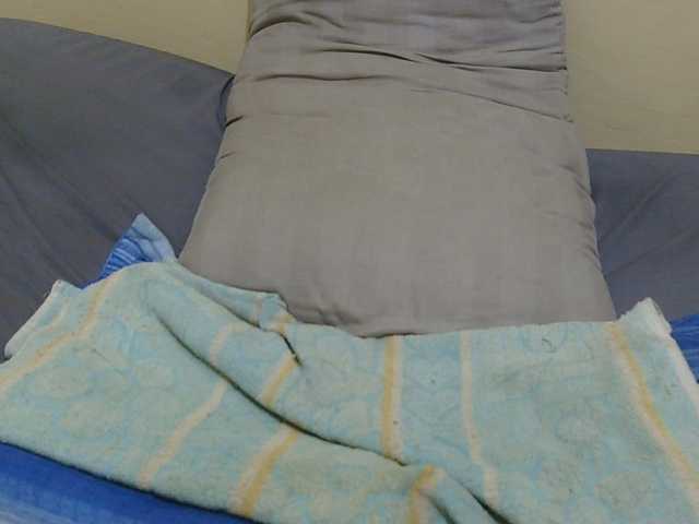 Honeysparklee live cam on BongaCams