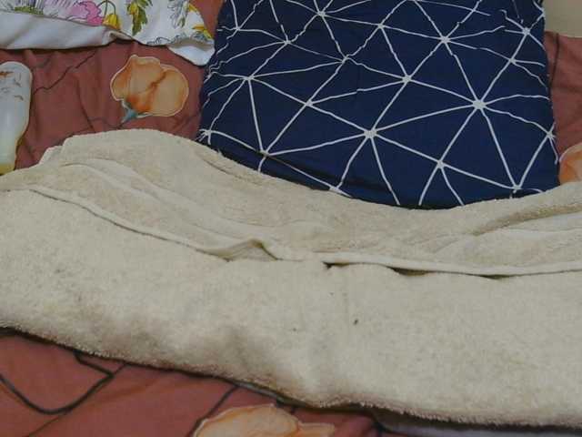 Honeysparklee live cam on BongaCams