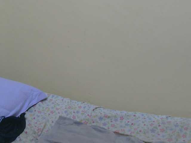 Honeysparklee live cam on BongaCams