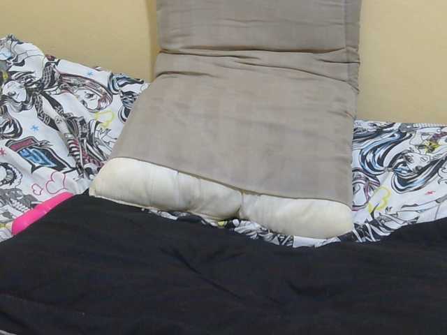 Honeysparklee live cam on BongaCams