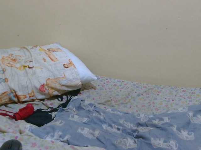 Honeysparklee live cam on BongaCams