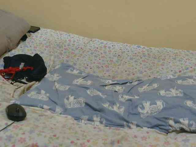 Honeysparklee webcam