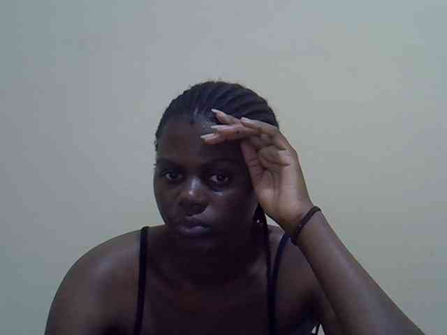 Honeysparklee webcam