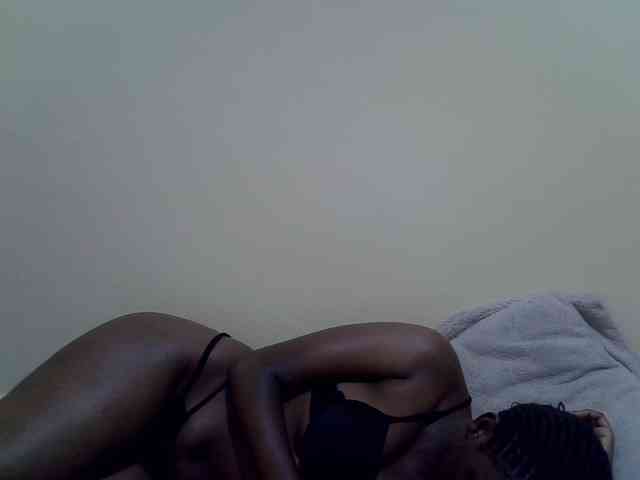 Honeysparklee webcam