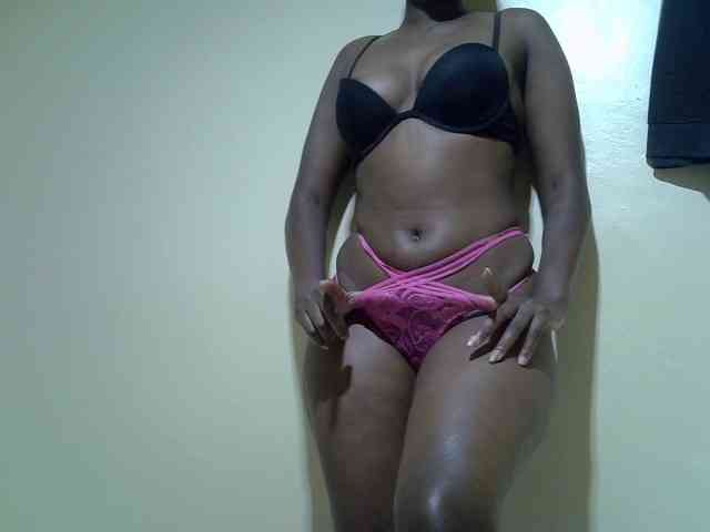 Honeysparklee webcam