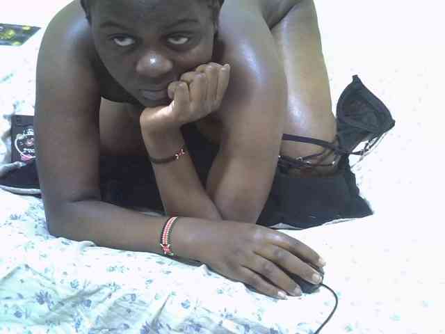 Honeysparklee webcam