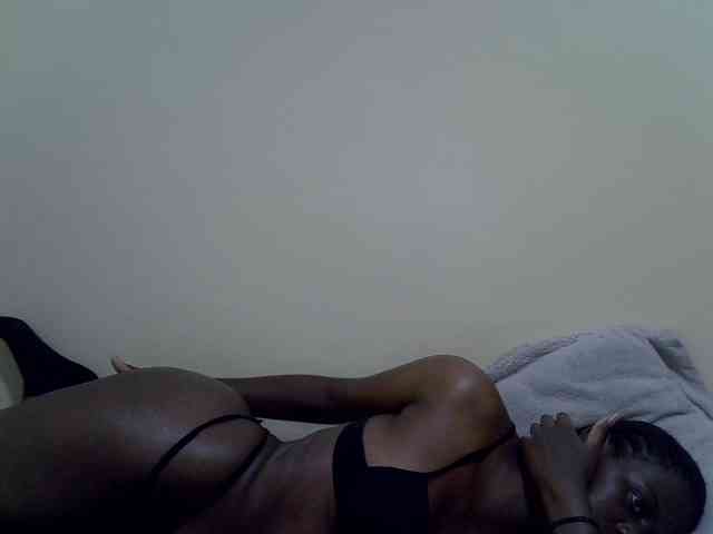 Honeysparklee webcam