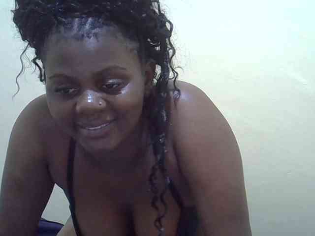 Honeysparklee webcam