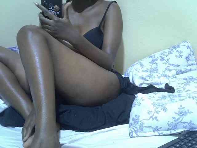 Honeysparklee webcam