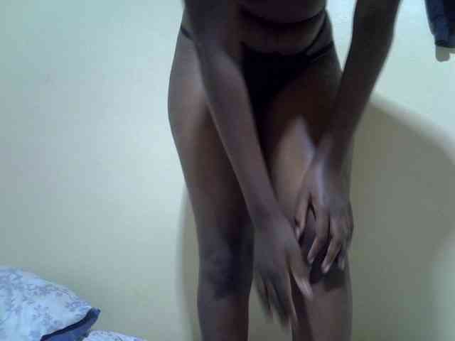 Honeysparklee webcam