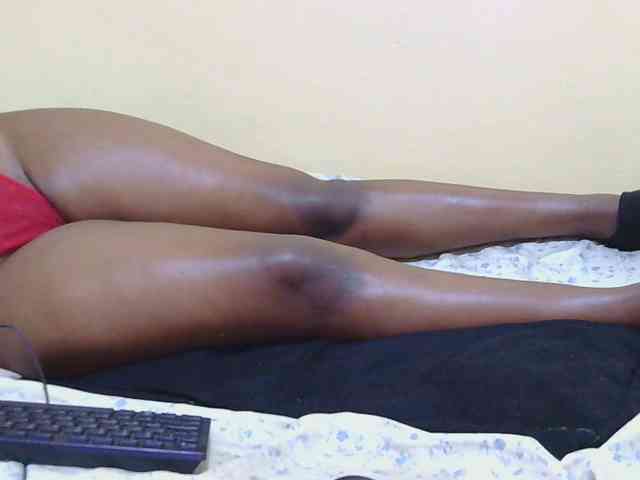 Honeysparklee webcam