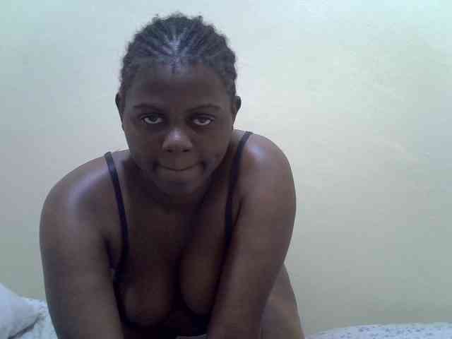 Honeysparklee webcam