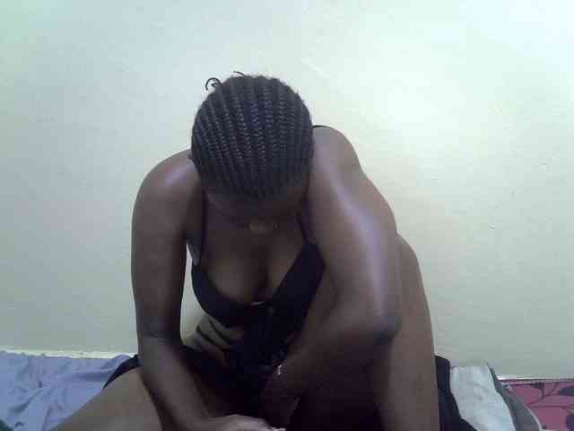 Honeysparklee webcam