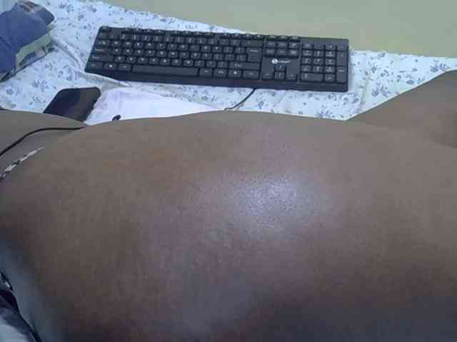 Honeysparklee webcam
