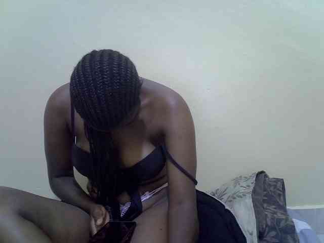 Honeysparklee webcam