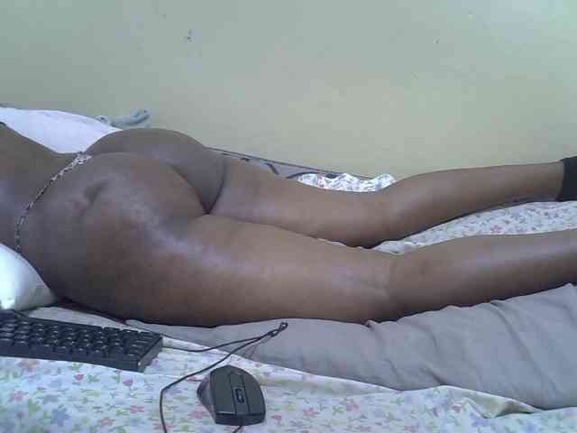 Honeysparklee webcam