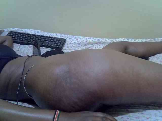 Honeysparklee webcam