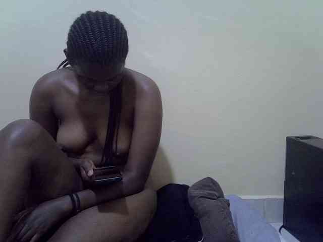 Honeysparklee webcam