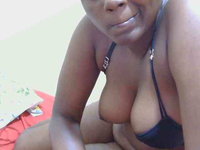 Honeysparklee webcam