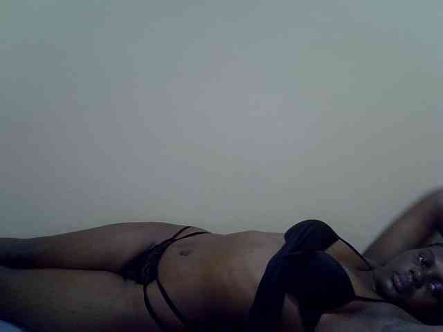 Honeysparklee webcam