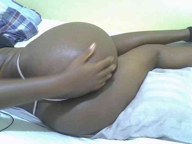 Honeysparklee webcam