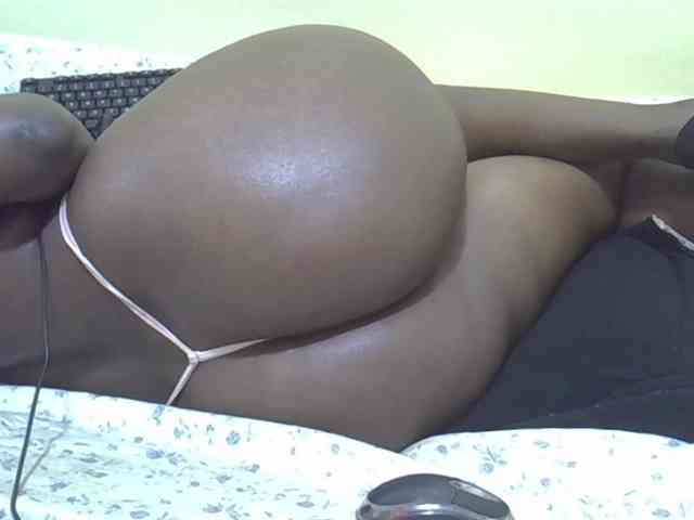 Honeysparklee webcam