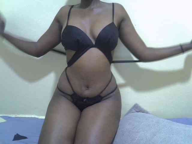 Honeysparklee webcam