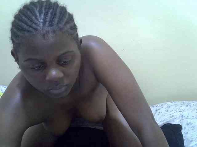 Honeysparklee webcam