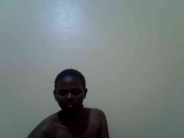 Model: Honeysparklee