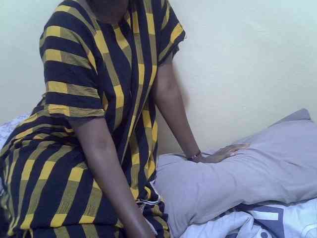 Honeysparklee webcam