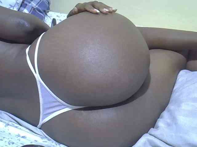 Honeysparklee webcam