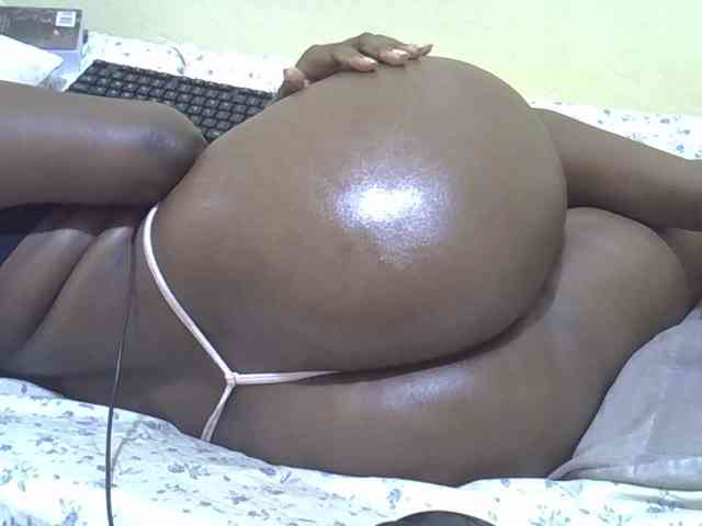 Honeysparklee webcam