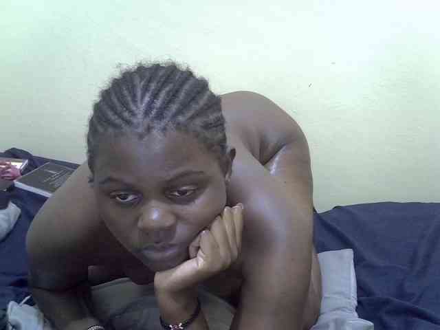 Honeysparklee webcam