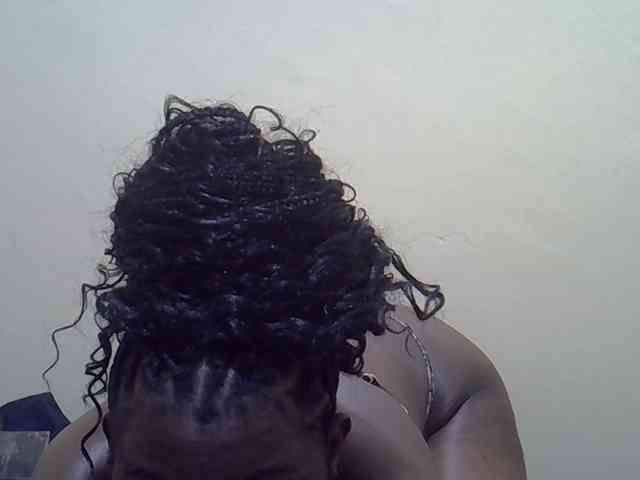 Honeysparklee webcam