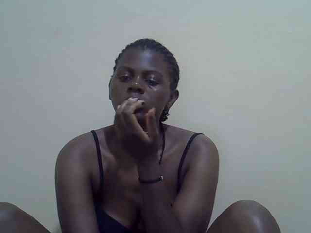 Honeysparklee webcam