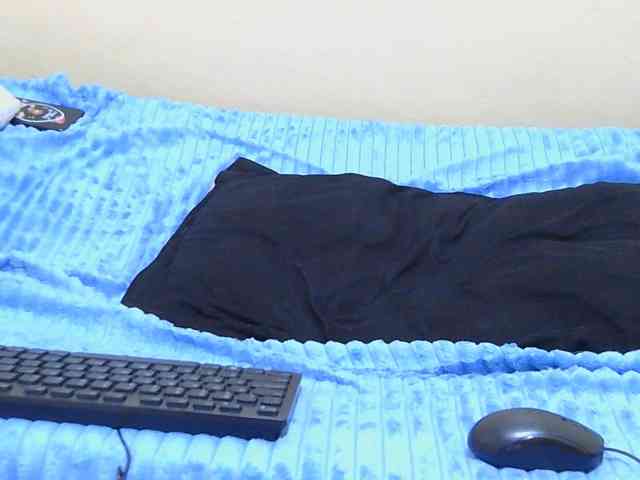 Honeysparklee webcam