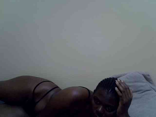 Honeysparklee webcam