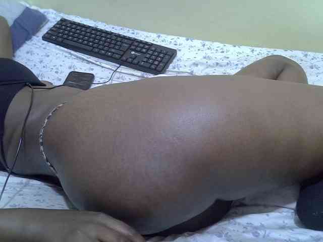 Honeysparklee webcam