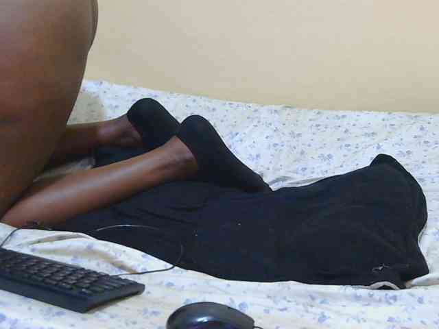 Honeysparklee webcam