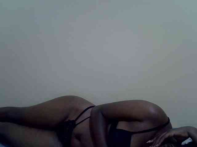 Honeysparklee webcam