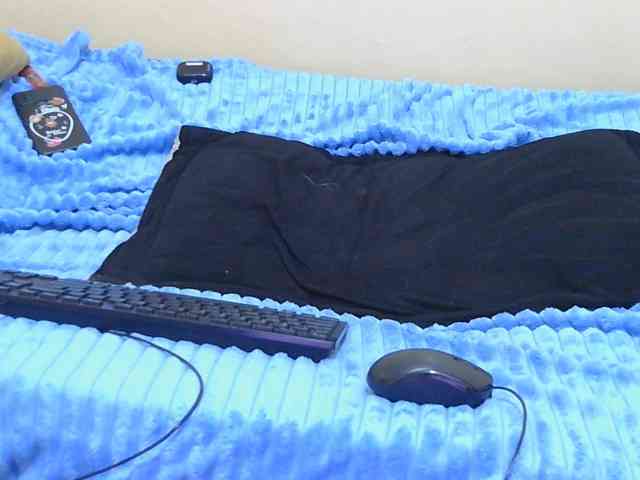 Honeysparklee webcam