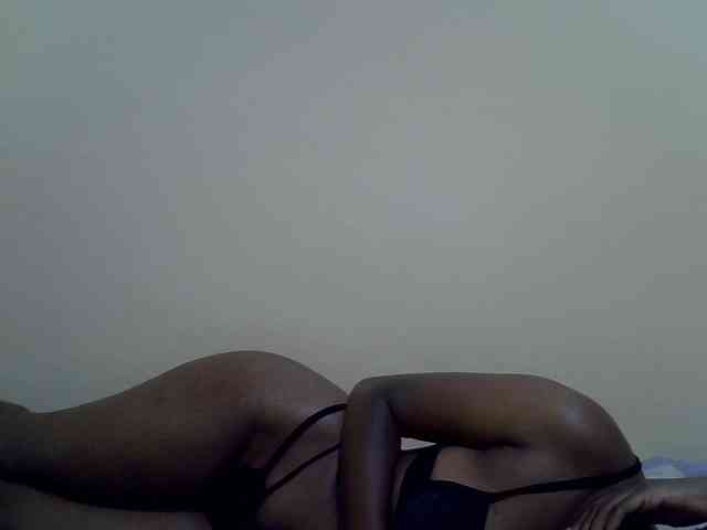 Honeysparklee webcam